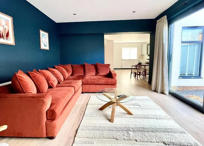 Semesterbostad Barton Luxury 2 Of 2 Sleeps 6